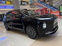 NIO ES8 Six-Seat Executive Luxury Edition - ფოტო 14