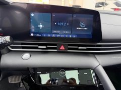 Hyundai Elantra 2022 1.5L CVT 20th Anniversary Edition - ფოტო 12