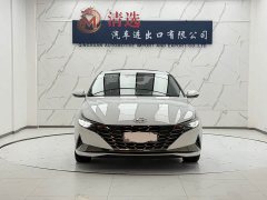 Hyundai Elantra 2022 1.5L CVT 20th Anniversary Edition - ფოტო 2