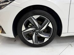 Hyundai Elantra 2022 1.5L CVT 20th Anniversary Edition - ფოტო 8