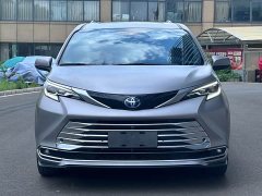 Toyota Sienna 2.5L Hybrid Platinum Edition - ფოტო 2