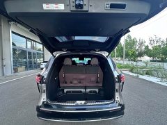 Toyota Sienna 2.5L Hybrid Platinum Edition - ფოტო 9