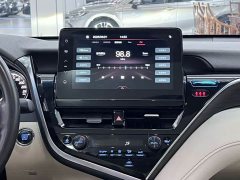 Toyota Camry 2.0G Luxury - ფოტო 15