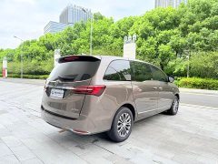 Buick GL8 Land Business Class 652T Luxury - ფოტო 6