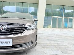 Buick GL8 Land Business Class 652T Luxury - ფოტო 9