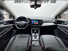 Volkswagen Jetta VS7 280TSI Automatic Glory Edition - ფოტო 13