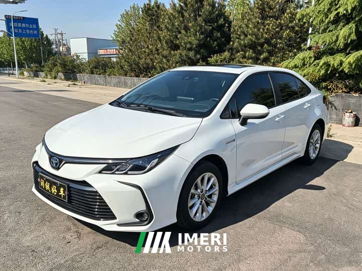 Toyota Corolla 1.8L Smart Hybrid Dual Engine Elite