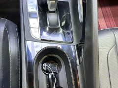 Hyundai Elantra 1.5L CVT GLX Elite - ფოტო 12