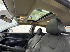 Hyundai Elantra 1.5L CVT GLX Elite - ფოტო 16