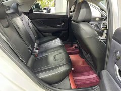 Hyundai Elantra 1.5L CVT GLX Elite - ფოტო 19