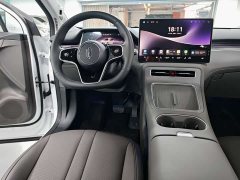 SAIC Shangjie H5 2025 Extended Range Pro - ფოტო 13