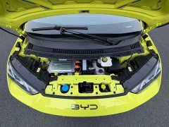 BYD Seagull Glory Edition 405km Flying Edition - ფოტო 16