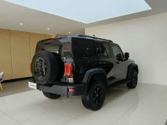 Tank 300 Off-Road Edition 2.0T Challenger - ფოტო 2