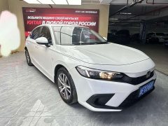 Honda Civic 180TURBO CVT Premium Edition - ფოტო 3
