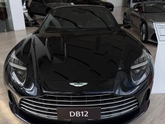Aston Martin DB12 4.0T V8 Coupe - ფოტო 1