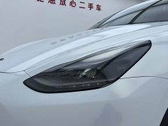 Tesla Model Y Rear-Wheel Drive - ფოტო 18