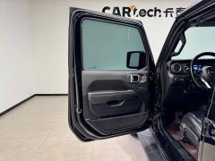 Jeep Wrangler 2.0T Sahara Four-Door - ფოტო 14