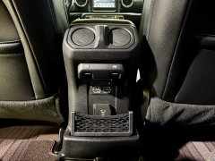 Jeep Wrangler 2.0T Sahara Four-Door - ფოტო 18