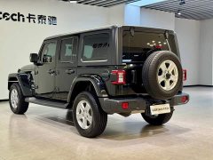 Jeep Wrangler 2.0T Sahara Four-Door - ფოტო 5