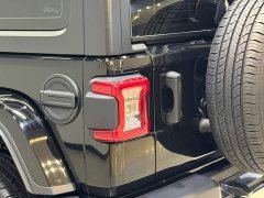 Jeep Wrangler 2.0T Sahara Four-Door - ფოტო 8