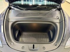 Tesla Model Y Long Range All-Wheel Drive - ფოტო 11