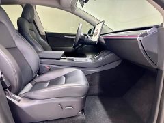 Tesla Model Y Long Range All-Wheel Drive - ფოტო 17