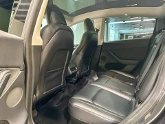 Tesla Model Y Long Range All-Wheel Drive - ფოტო 18