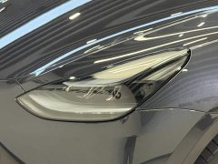 Tesla Model Y Long Range All-Wheel Drive - ფოტო 8