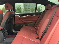 BMW 5 Series 525Li M Sport Package - ფოტო 5