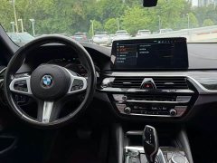 BMW 5 Series 525Li M Sport Package - ფოტო 6