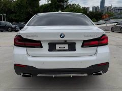 BMW 5 Series 525Li M Sport Package - ფოტო 9