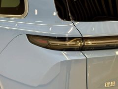 Li Auto L9 Max - ფოტო 8