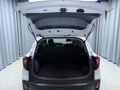 Kia Situs 1.5L CVT Luxury - ფოტო 9