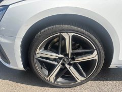 Audi A4L 40 TFSI Luxury Dynamic - ფოტო 17