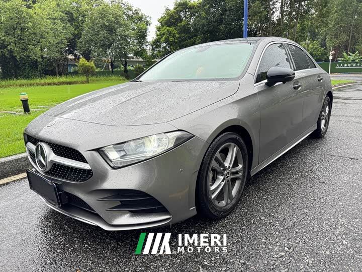Mercedes-Benz A-Class Facelift A 180 L Sport Sedan