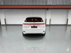 Li Auto L7 MAX - ფოტო 14