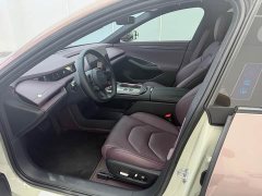 Xiaomi SU7 2024 Rear-Wheel Drive Standard Founder Edition - ფოტო 5