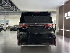 Toyota Vellfire Crown Hybrid 2.5L Executive Premier Edition - ფოტო 8