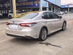 Toyota Camry Hybrid Luxury - ფოტო 6