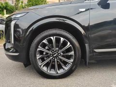 Cadillac XT5 2.0T Metropolitan - ფოტო 11