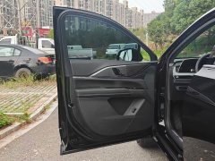 Cadillac XT5 2.0T Metropolitan - ფოტო 16