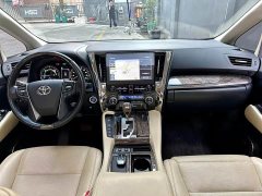 Toyota Alphard 2021 Hybrid 2.5L Premium Edition - ფოტო 3