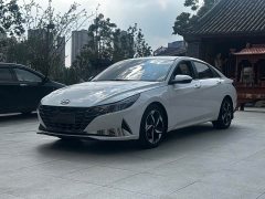 Hyundai Elantra 1.5L CVT GLX Elite - ფოტო 1