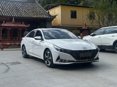 Hyundai Elantra 1.5L CVT GLX Elite - ფოტო 2