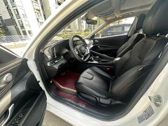 Hyundai Elantra 1.5L CVT GLX Elite - ფოტო 4
