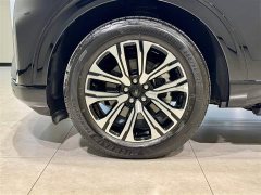 Ford Explorer 2024 2.3T EcoBoost AWD Titanium 7-Seater - ფოტო 9