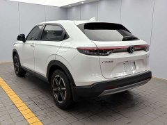Honda Vezel 1.5L CVT Tech Edition - ფოტო 4