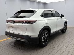 Honda Vezel 1.5L CVT Tech Edition - ფოტო 6