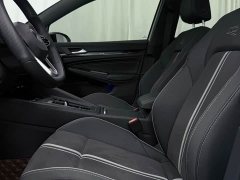 Volkswagen Golf 2023 280TSI DSG R-Line - ფოტო 10
