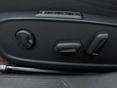 Volkswagen Golf 2023 280TSI DSG R-Line - ფოტო 13